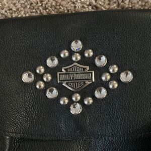 LIKE-NEW Genuine Harley-Davidson Black Leather Shoulder Bag